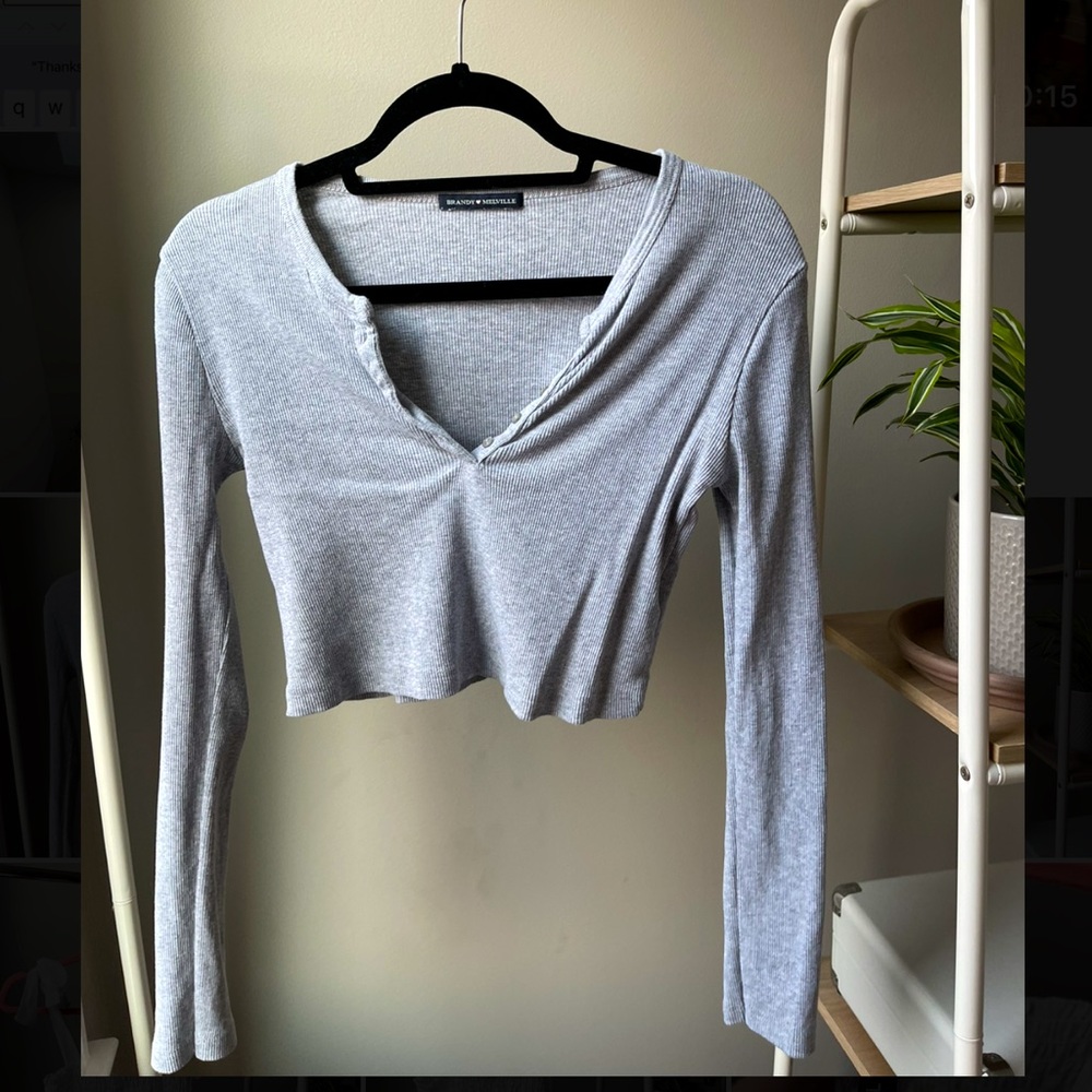 Grey Long Sleeved Cropped Tee